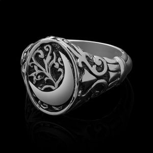 Etah Love “the high priestess” ring